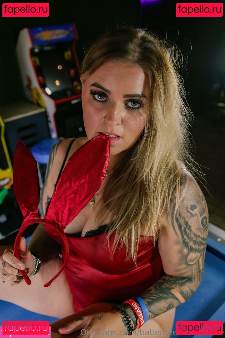 babemeetsbeard / babemeetsbeardfree Onlyfans Photo Gallery 