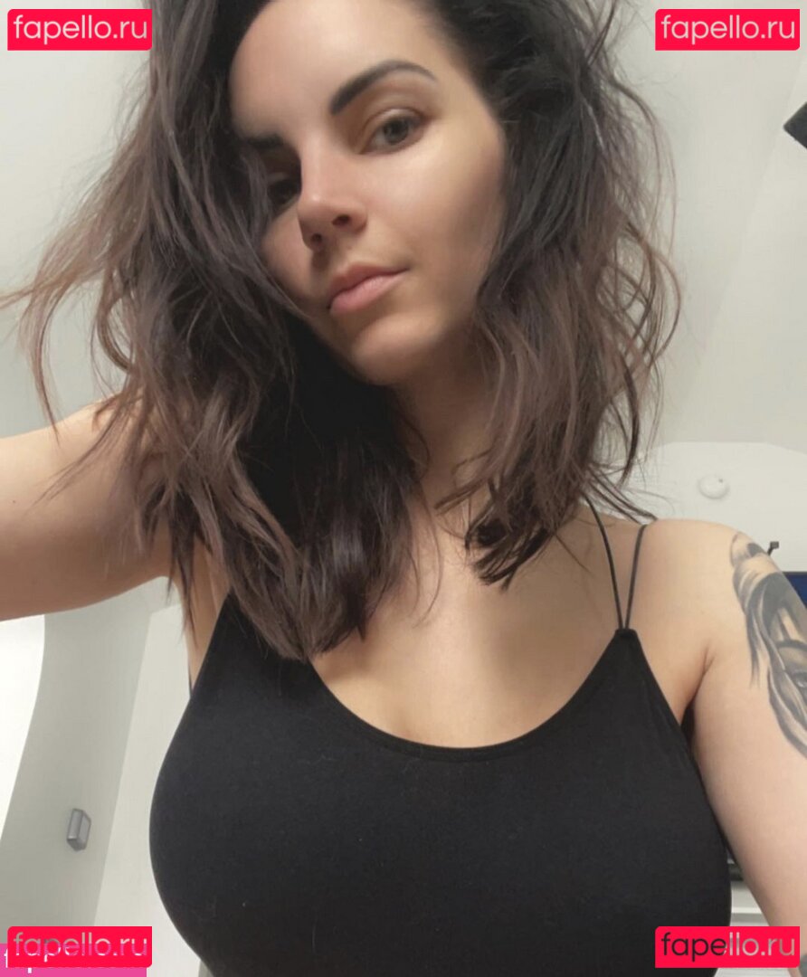 Gabrielle Lyles / Kallmelyles Onlyfans Photo Gallery 