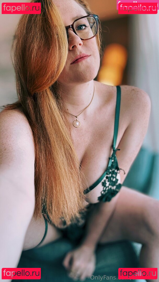 annalally Onlyfans Photo Gallery 