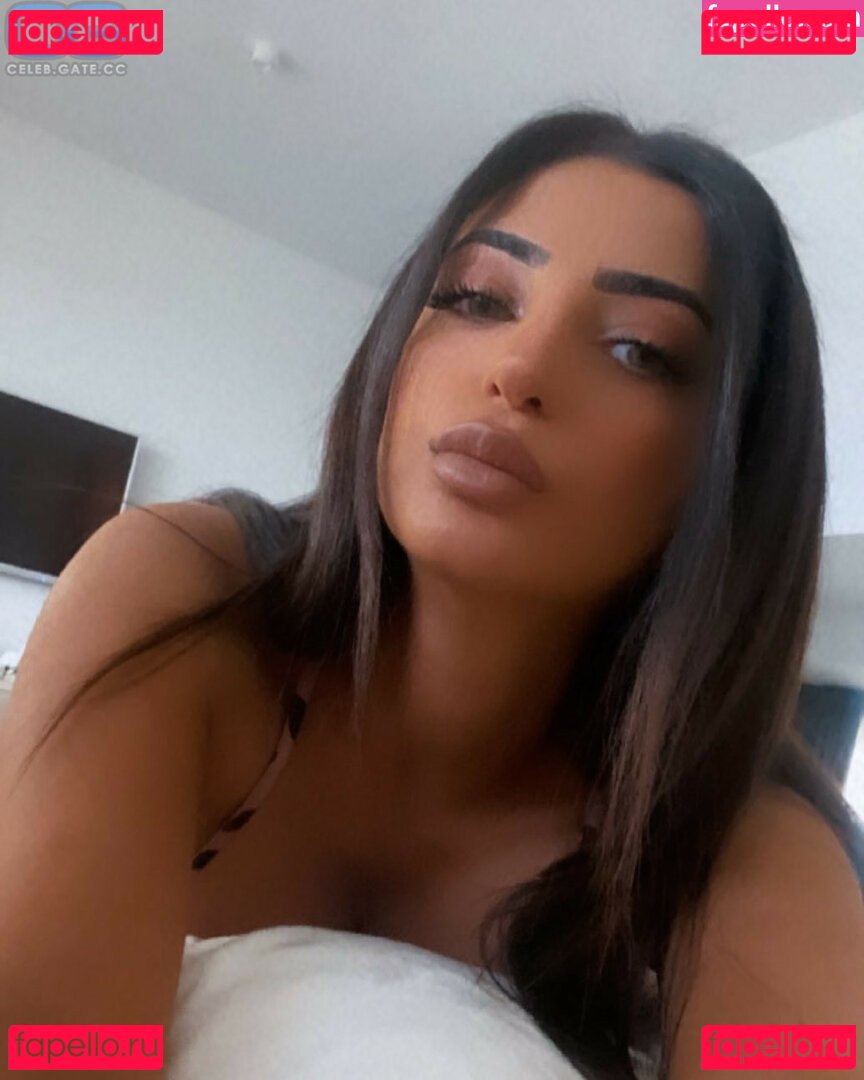 Dilara Kruse / dilara.kruse / dilarakruse Onlyfans Photo Gallery 