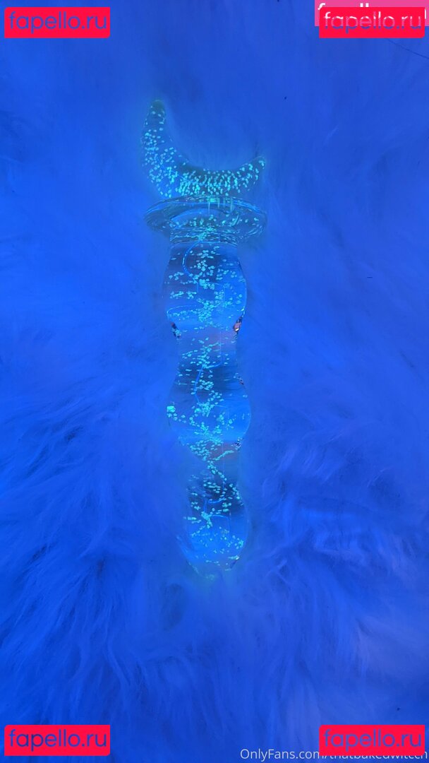 thatbakedwitcch / thatbakedwitch Onlyfans Photo Gallery 