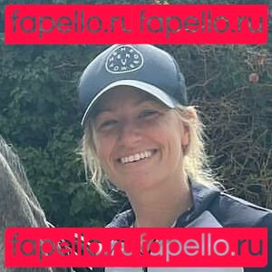 Beth Behrs / bethbehrs Onlyfans Photo Gallery 