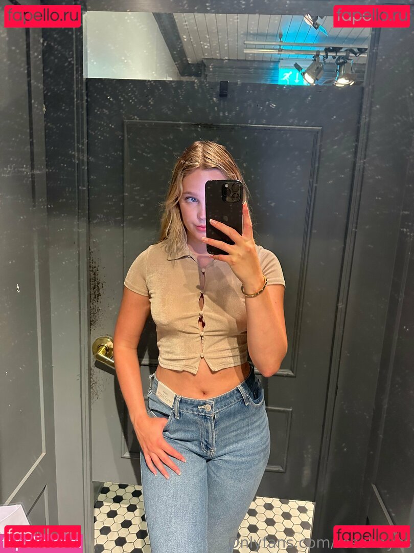 petiterose19 Onlyfans Photo Gallery 