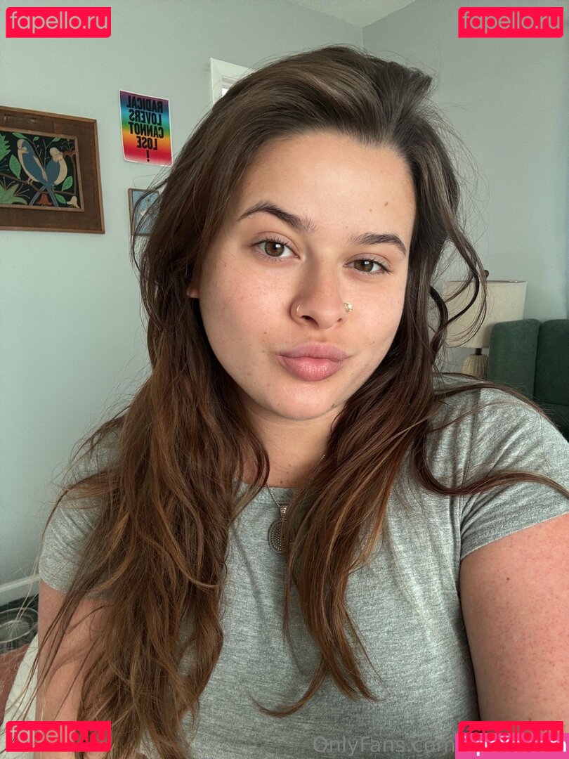 green.gabi / greengabi Onlyfans Photo Gallery 