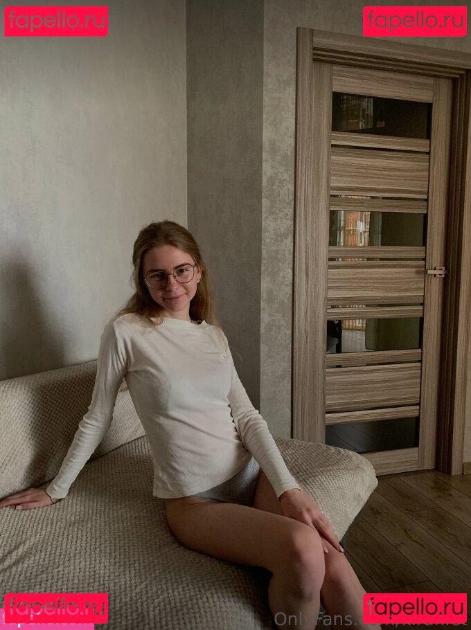 kirafirst Onlyfans Photo Gallery 