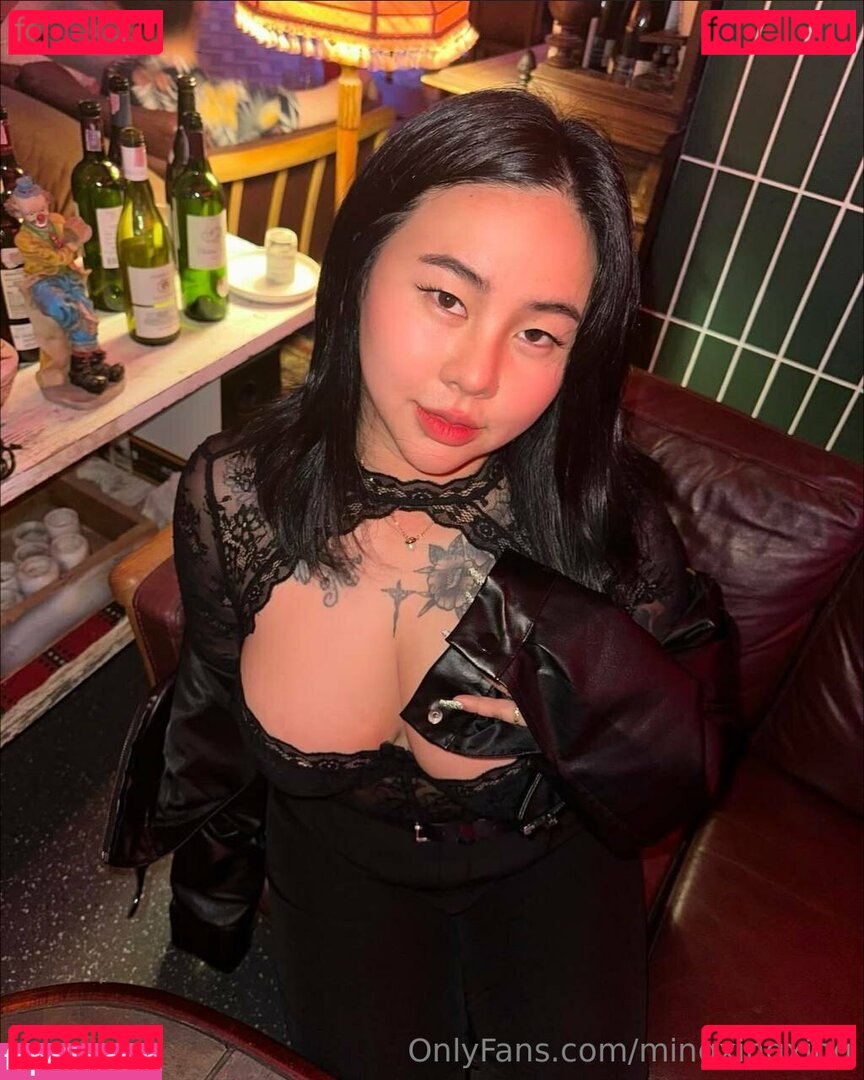 mingxing_xing / mingxingxing Onlyfans Photo Gallery 