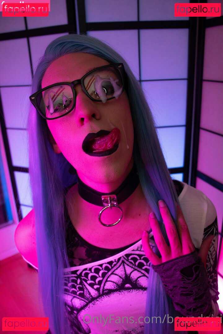 boundermelissa / boundnici Onlyfans Photo Gallery 