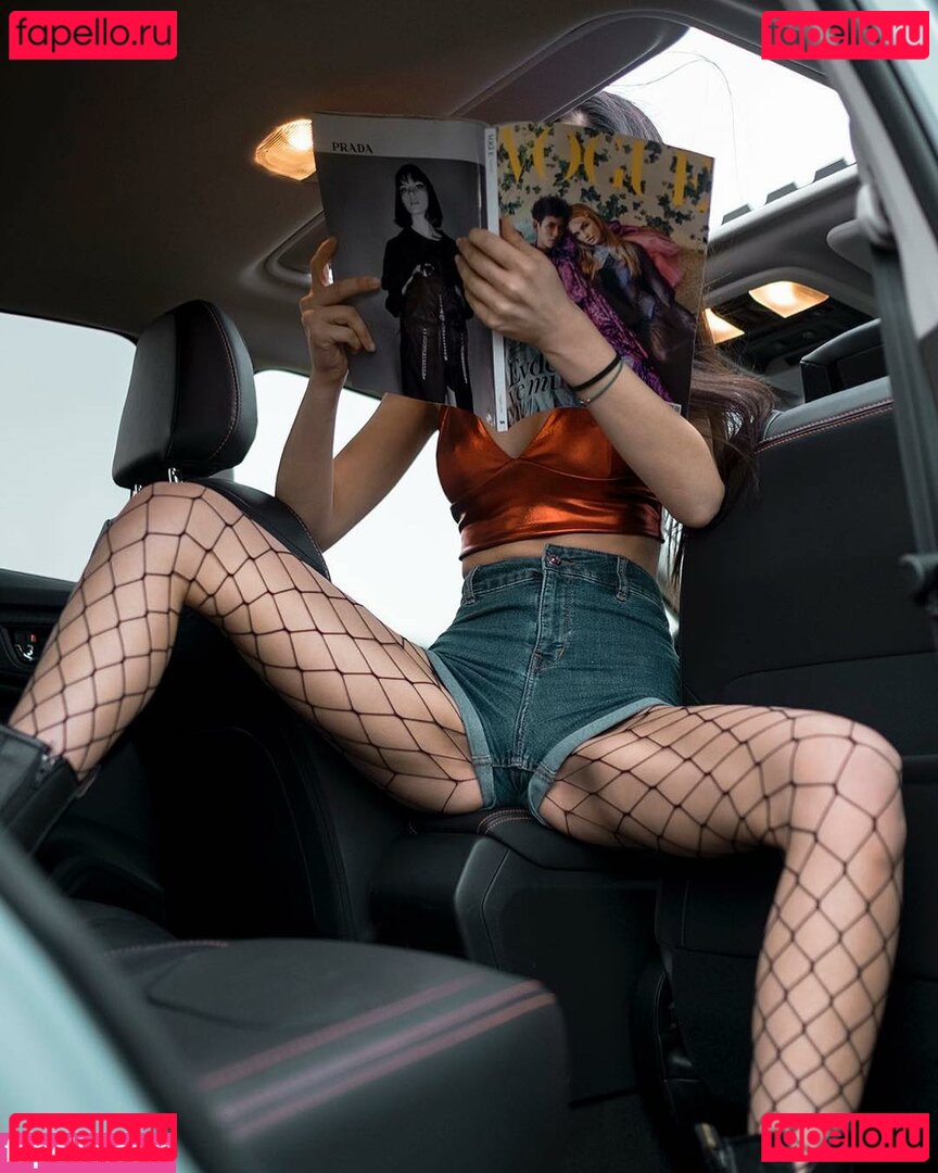 Vahide Bulu / buluvahide / mikiblue Onlyfans Photo Gallery 