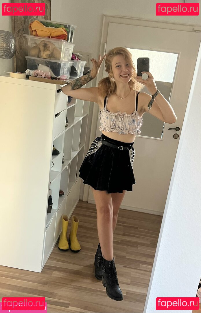 cecilia.sopenaespa / vleafnin Onlyfans Photo Gallery 