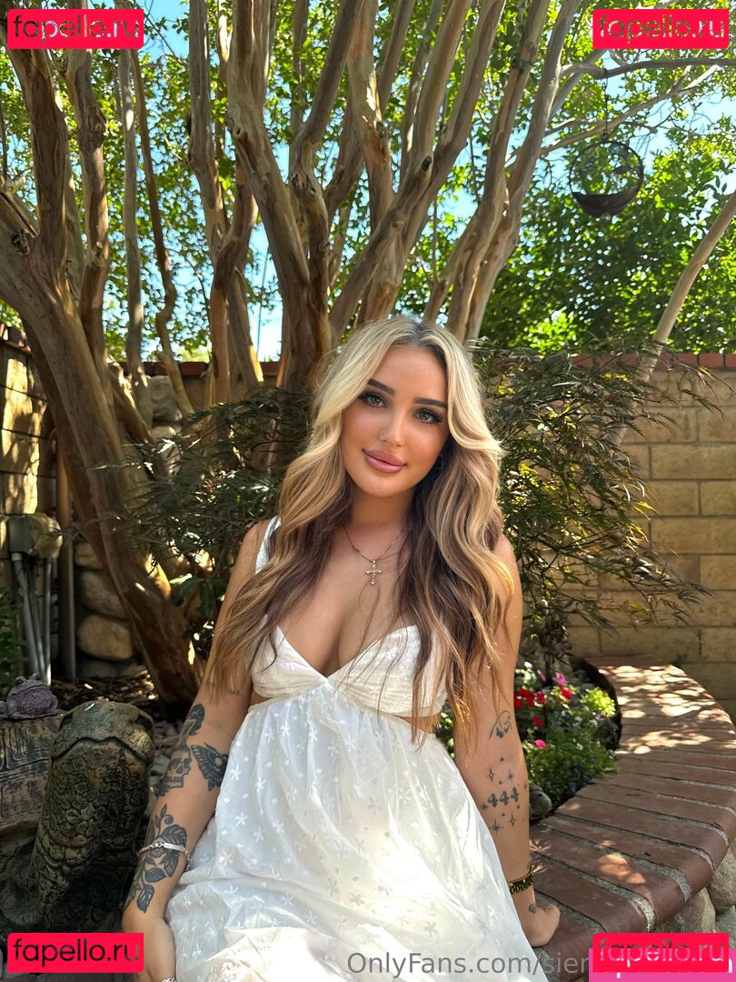 Siennatayloroffical / siennataylorofficalvip Onlyfans Photo Gallery 