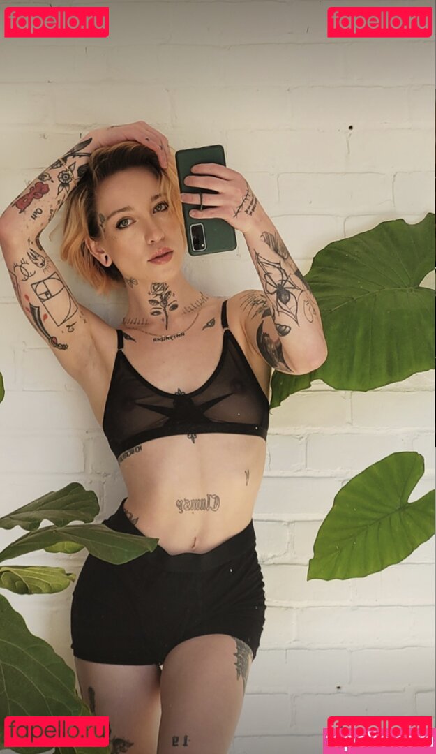 pupilles Onlyfans Photo Gallery 