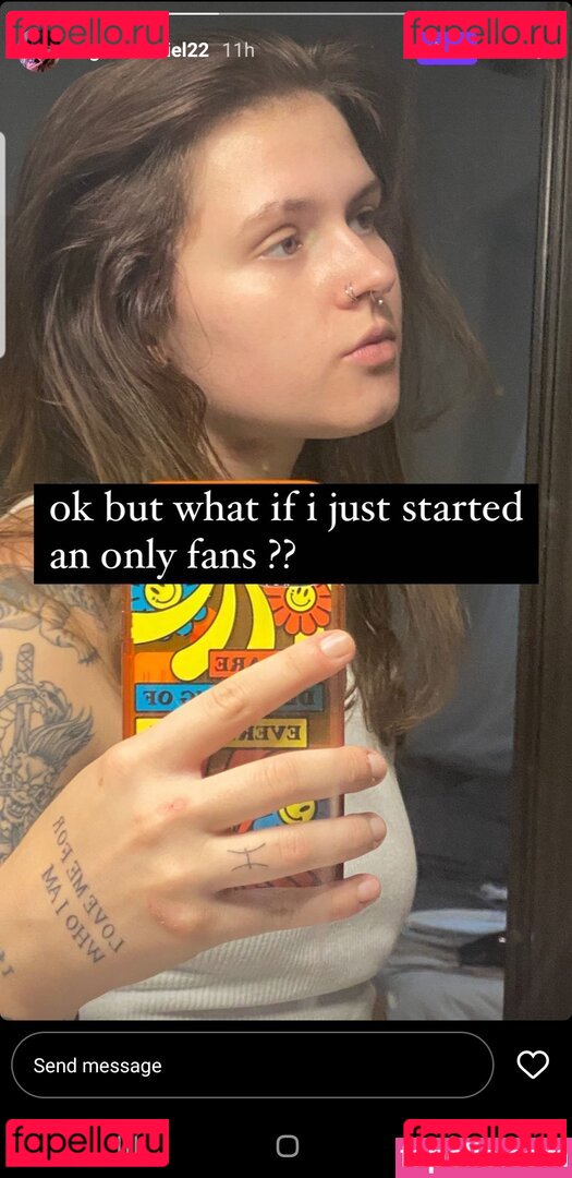 AG McDaniel / ag.mcdaniel22 / annagrace Onlyfans Photo Gallery 