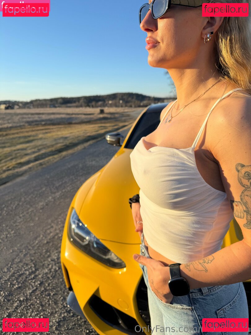 mbisabella Onlyfans Photo Gallery 