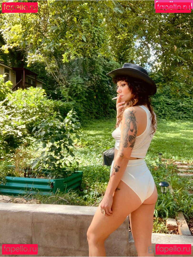 brookefarewell / forwardfarewell Onlyfans Photo Gallery 