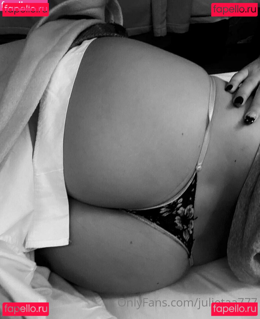 julietaa777 / julliett777 Onlyfans Photo Gallery 