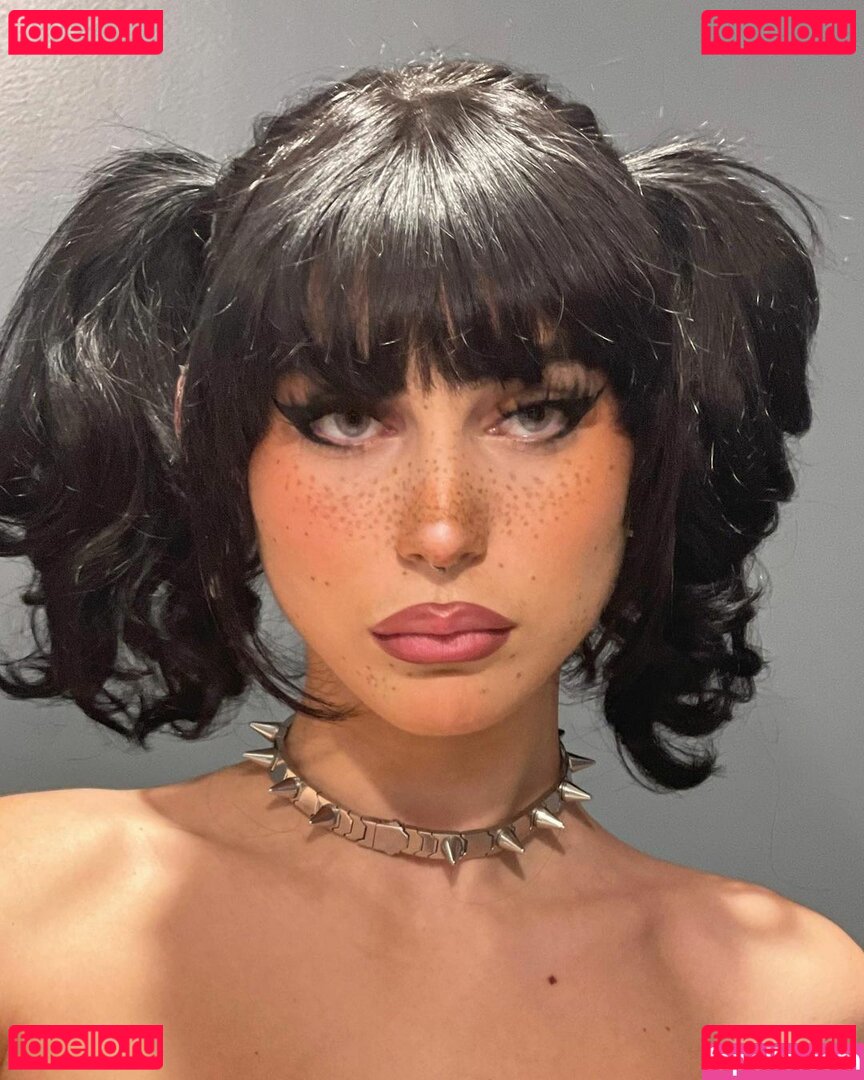 Kate Baum / iconickate / katebaum Onlyfans Photo Gallery 