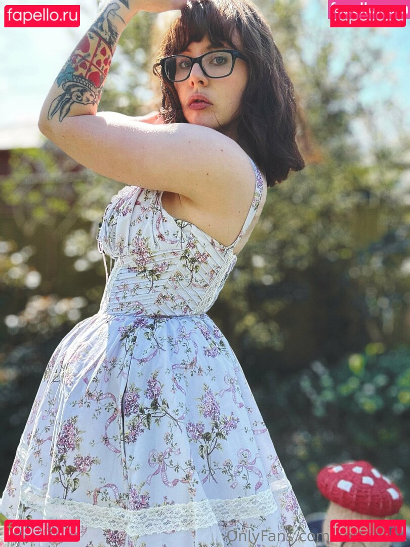 Cottonsox / alicecottonsox Onlyfans Photo Gallery 