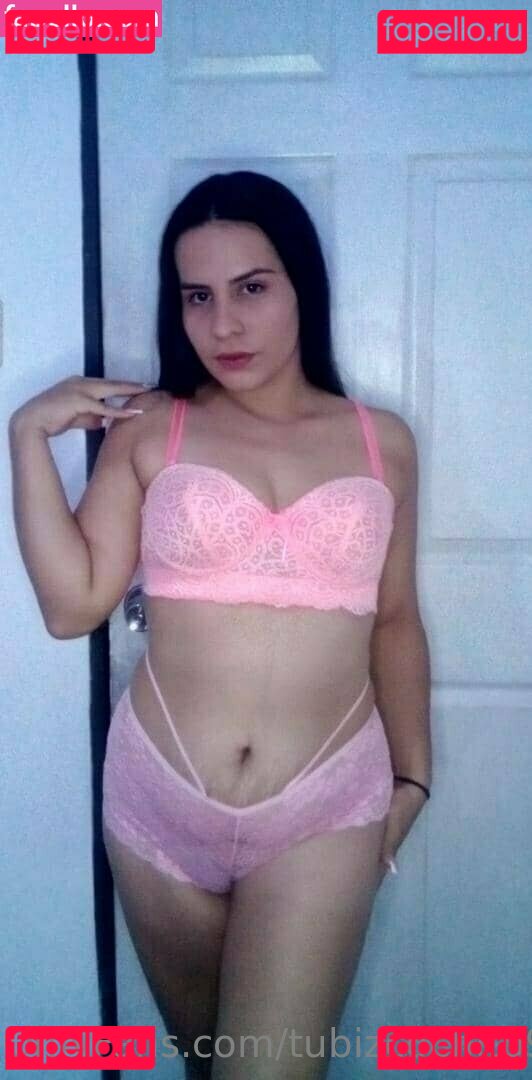 tubizcochito93 Onlyfans Photo Gallery 