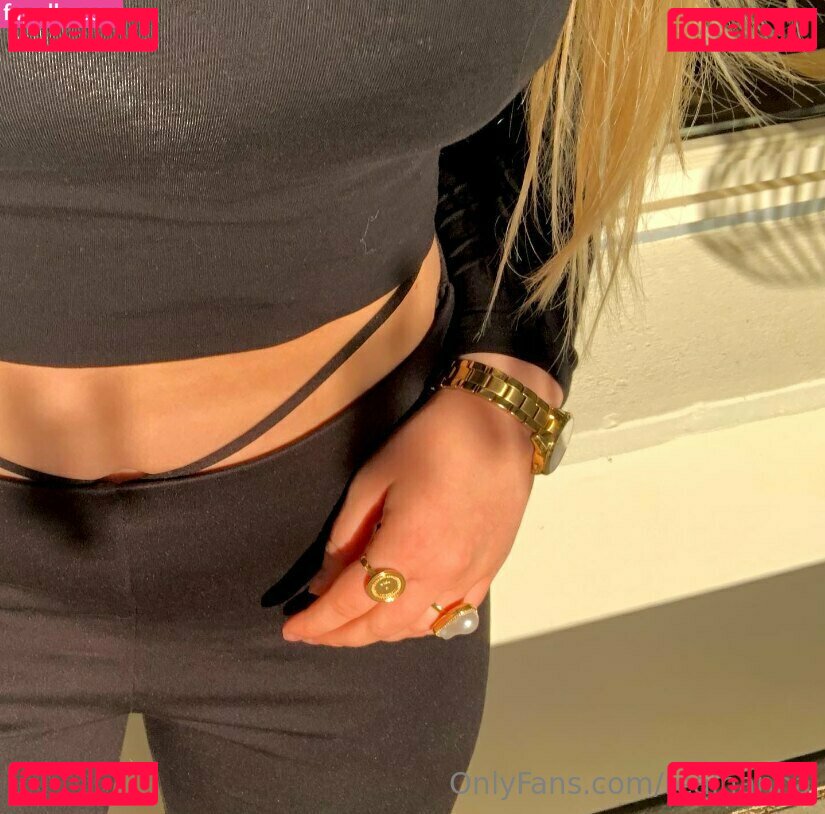 realannanna / realnanna Onlyfans Photo Gallery 