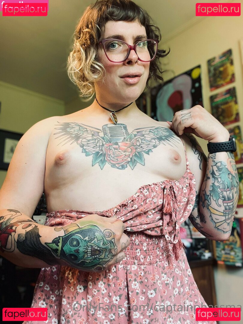 CaptainPhassma / captain.phasma.herself / captain___phasma Onlyfans Photo Gallery 