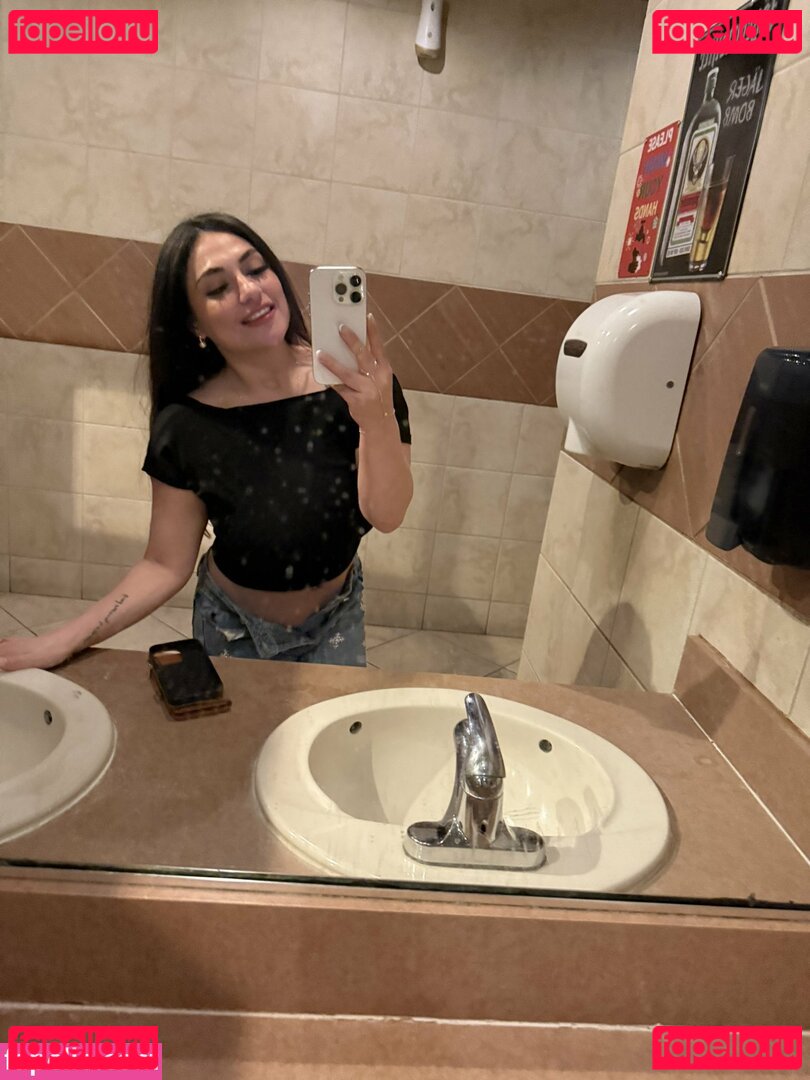 Mctiddiees / Nyla Rikki Onlyfans Photo Gallery 