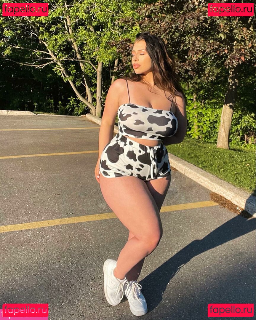 Chvrlctte - / Shhhar / chvrlctte Onlyfans Photo Gallery 