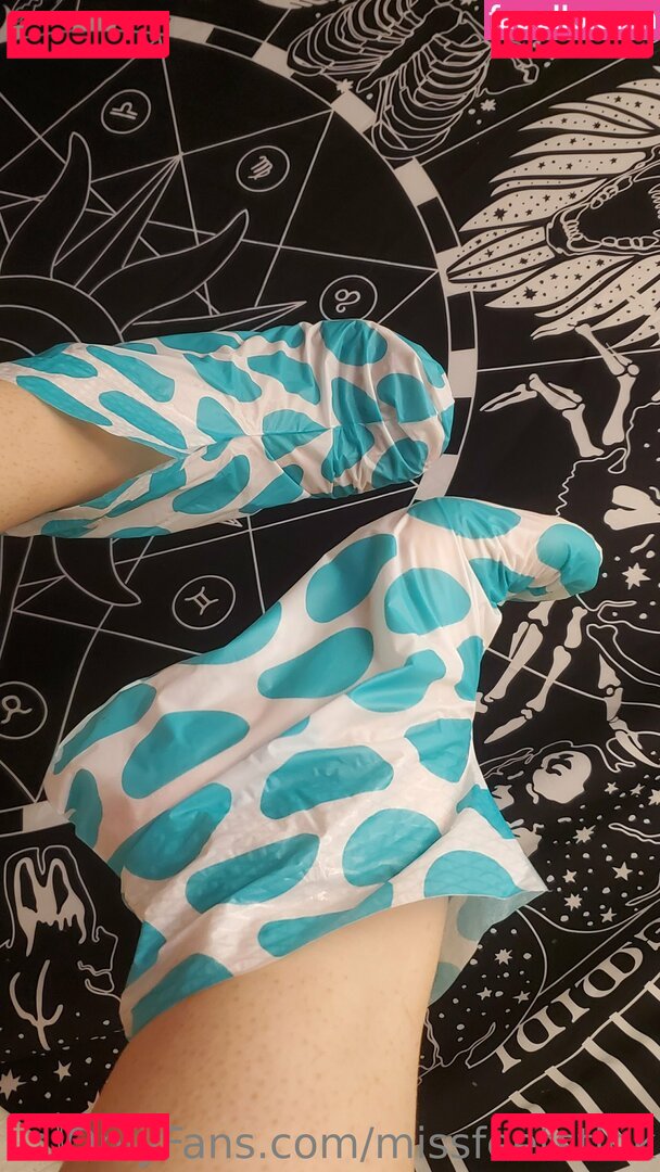 missfeetstink / missthoastink92 Onlyfans Photo Gallery 