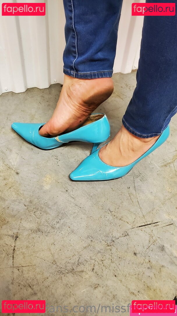 missfeetstink / missthoastink92 Onlyfans Photo Gallery 