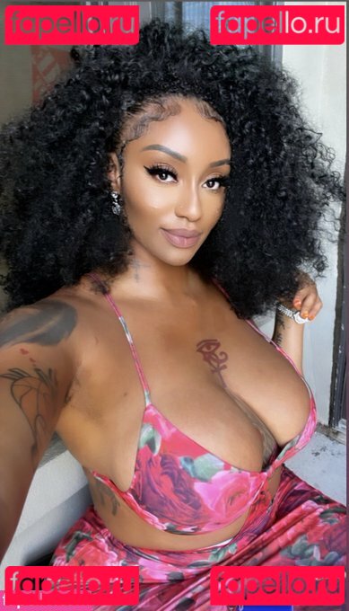 nigerianamazon Onlyfans Photo Gallery 