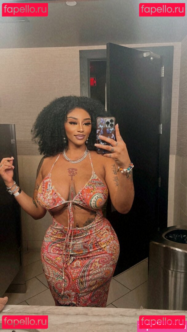 nigerianamazon Onlyfans Photo Gallery 