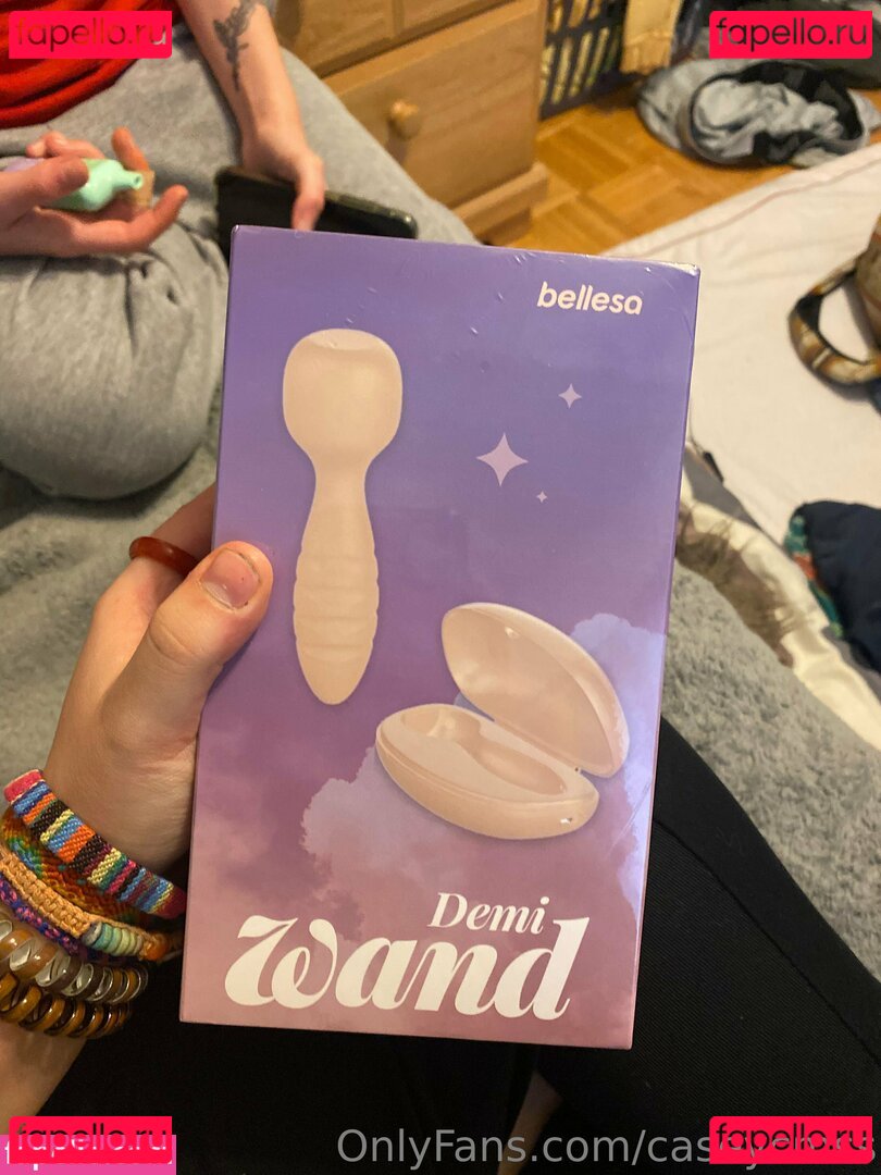 awkwardcasey / caseycmss Onlyfans Photo Gallery 