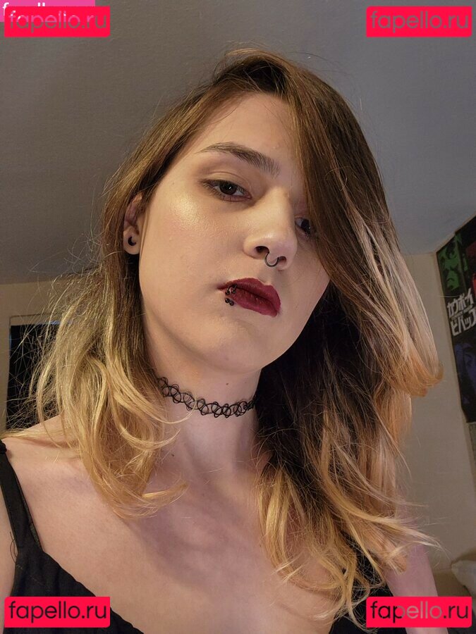 cattrino / cattrinooo / missvioletstarr Onlyfans Photo Gallery 