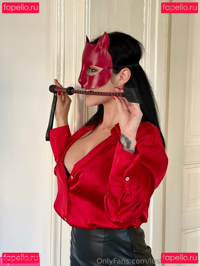 lustynina.free Onlyfans Photo Gallery 