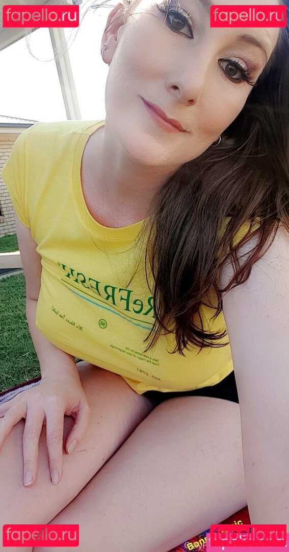 toniclust / wackarena Onlyfans Photo Gallery 