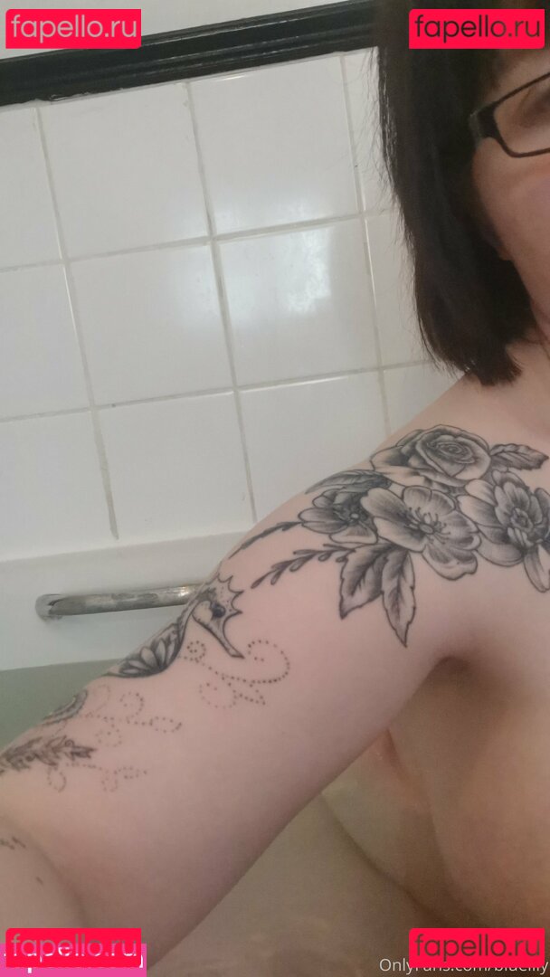 blue.lily.productions / bluelily Onlyfans Photo Gallery 