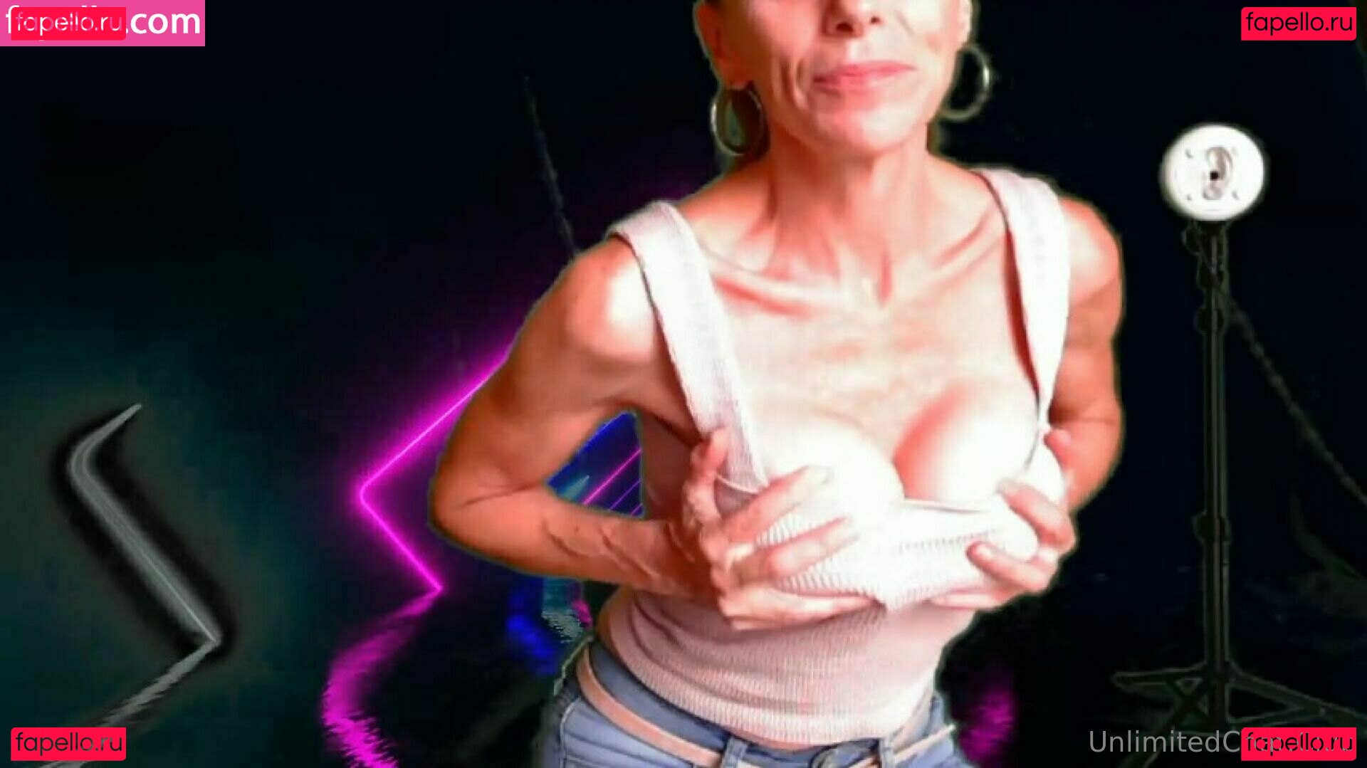 Tara Smith / tarasmitherotica / tarasmithofficial Onlyfans Photo Gallery 