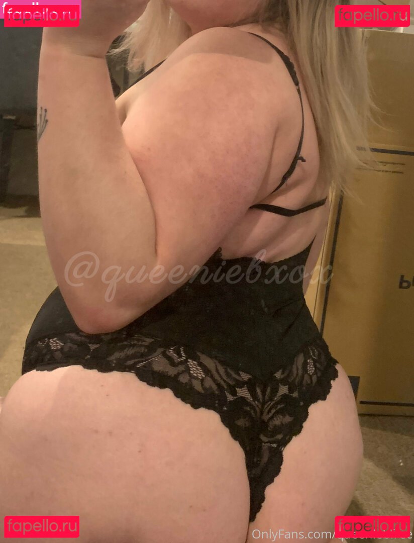 queeniebfree Onlyfans Photo Gallery 
