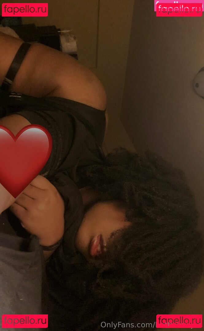 battlebunjee Onlyfans Photo Gallery 