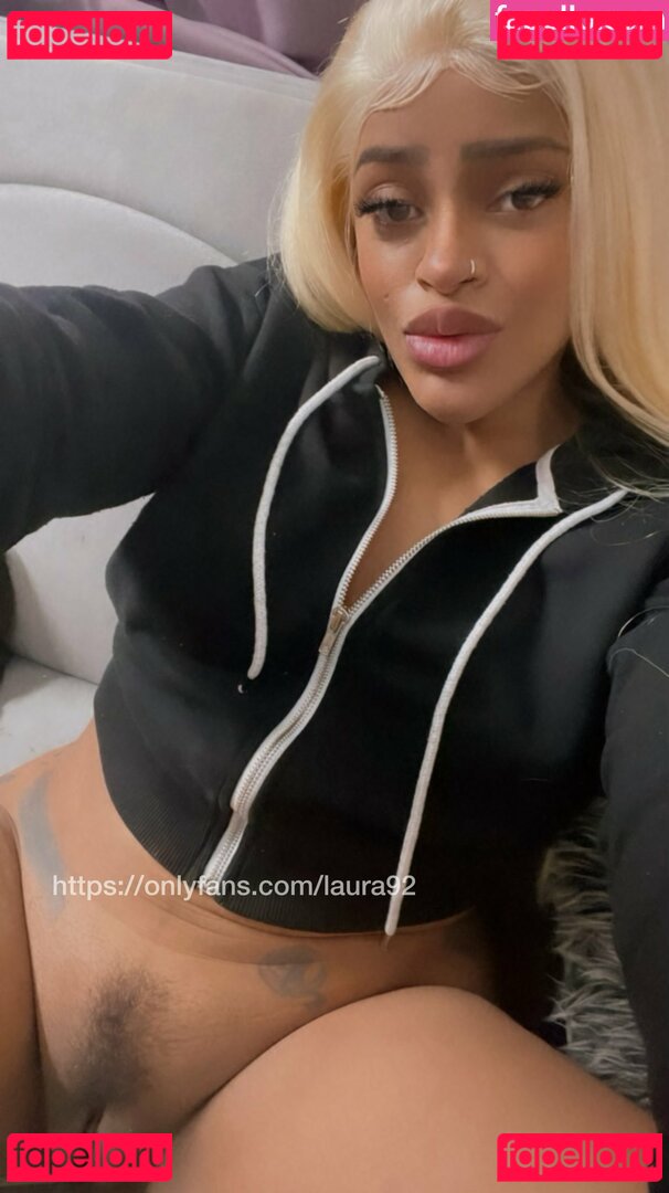 laura92 Onlyfans Photo Gallery 