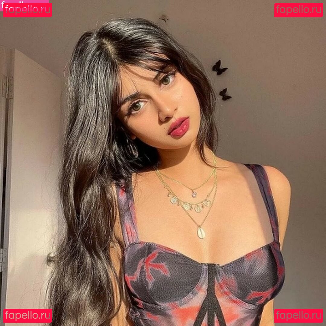 Aishwarya Harishankar / aishwarya.harishankar Onlyfans Photo Gallery 