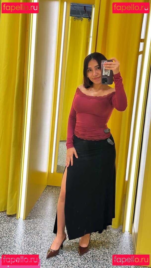 uwujennn / uwujennn._ Onlyfans Photo Gallery 