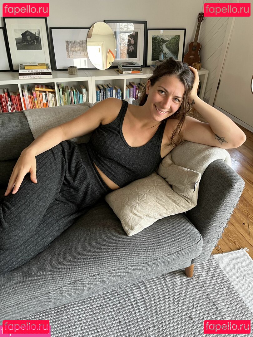 Maplesyrupgirl / itsmarylouise___ Onlyfans Photo Gallery 