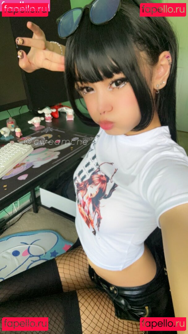cweamche Onlyfans Photo Gallery 
