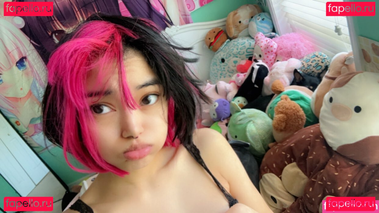 cweamche Onlyfans Photo Gallery 