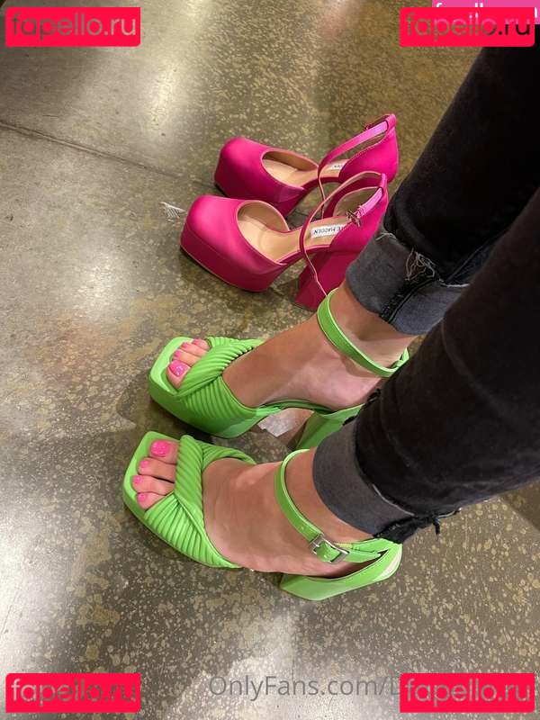 Daisy Harper / HarperDaisy1 / HarperDaisyX / daisyharper Onlyfans Photo Gallery 