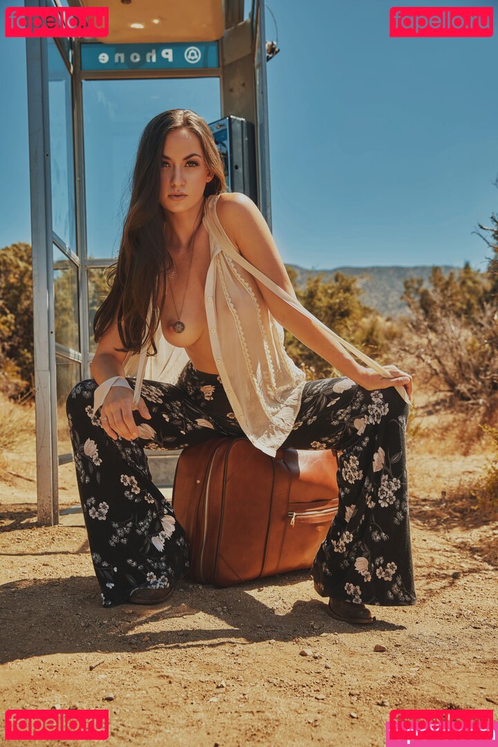 Hellojewels / hellojewels.ig / hellojewels_ Onlyfans Photo Gallery 