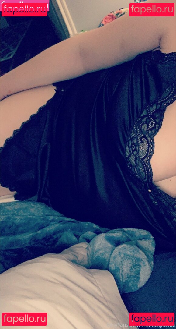 thickish._panda_.23 / thickishpanda Onlyfans Photo Gallery 