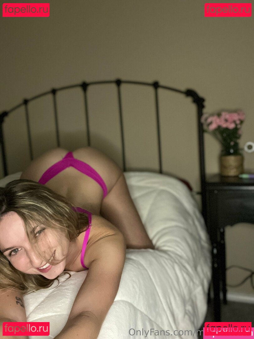 Mileymae2k Onlyfans Photo Gallery 