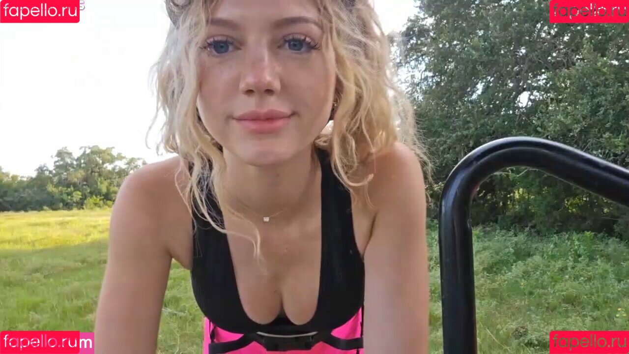 Kimmee Onlyfans Photo Gallery 