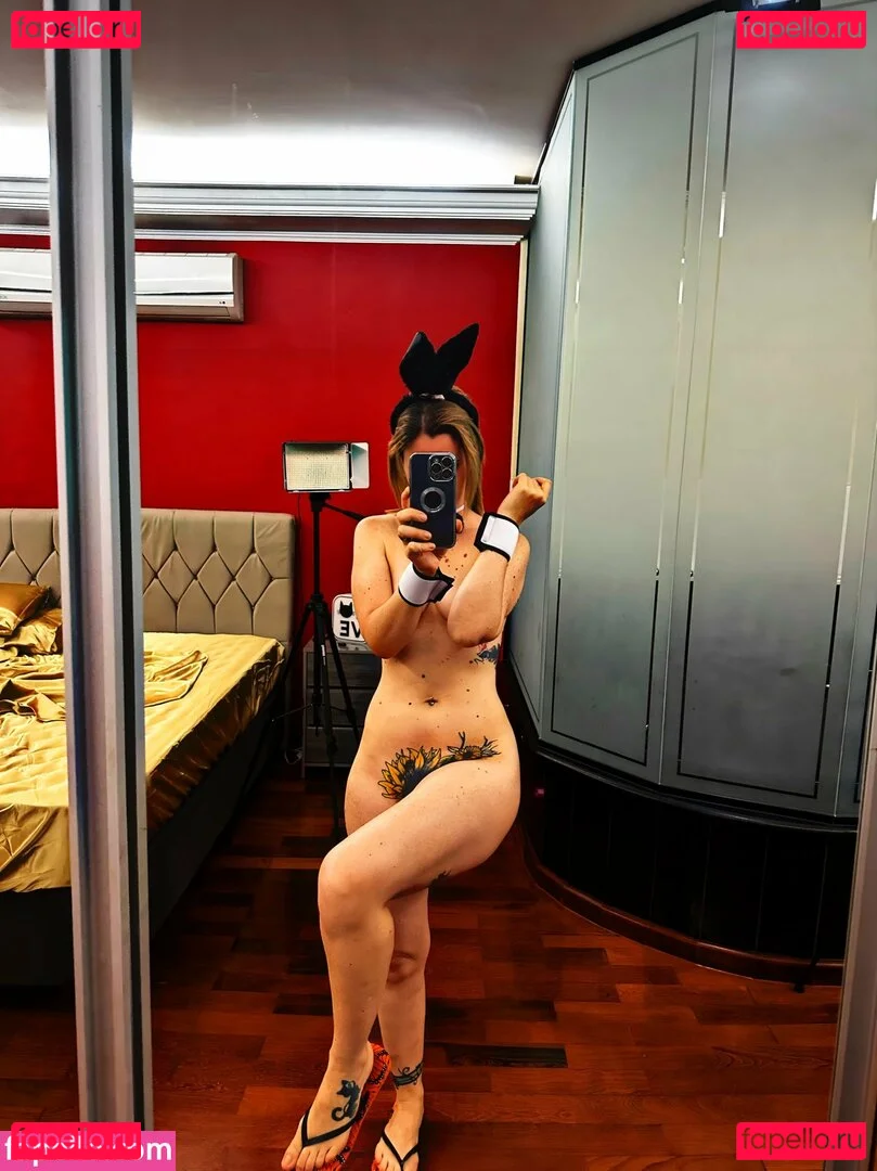 Itsochepel Onlyfans Photo Gallery 